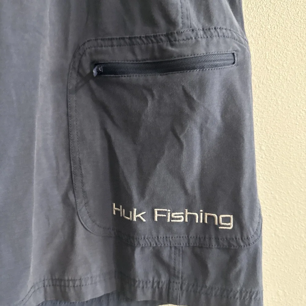 Huk Shorts Mens Size XL Extra Large Blue Chino Performance Outdoor Fishing